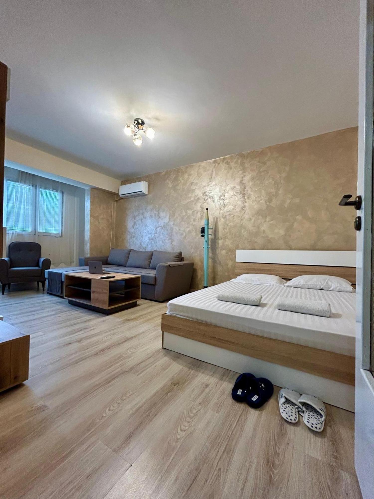 Петров 2 Apartment Vratsa Luaran gambar